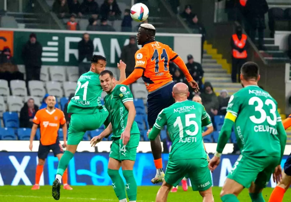 Başakşehir - Bodrum FK: İlk Yarısı 0-0 Sona Erdi