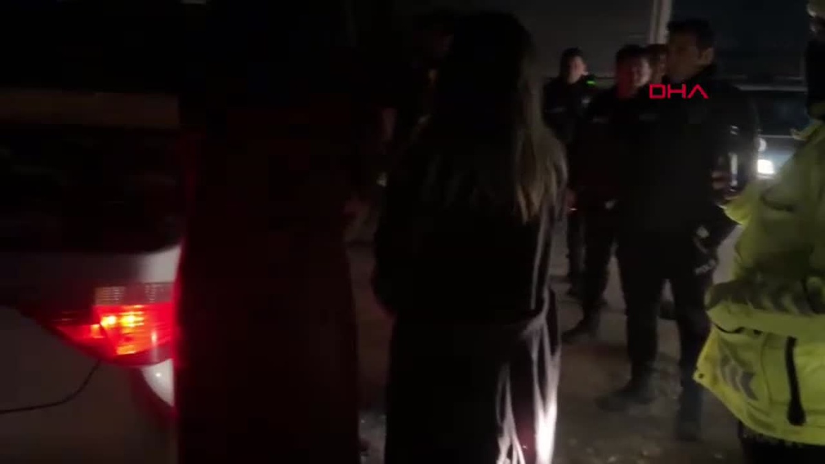 Kütahya\'da Alkollü Sürücü Polise Direndi, Eğlence Mekanında Gözaltına Alındı