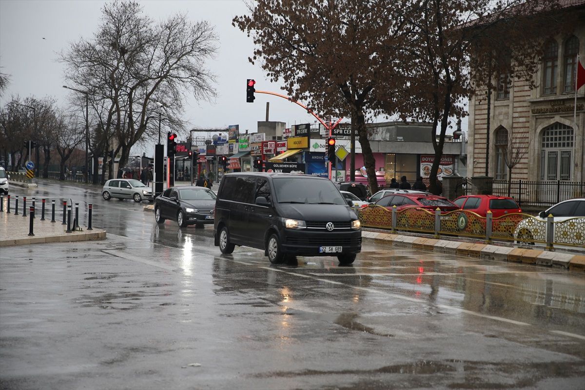 Edirne\'de Sağanak Yağış