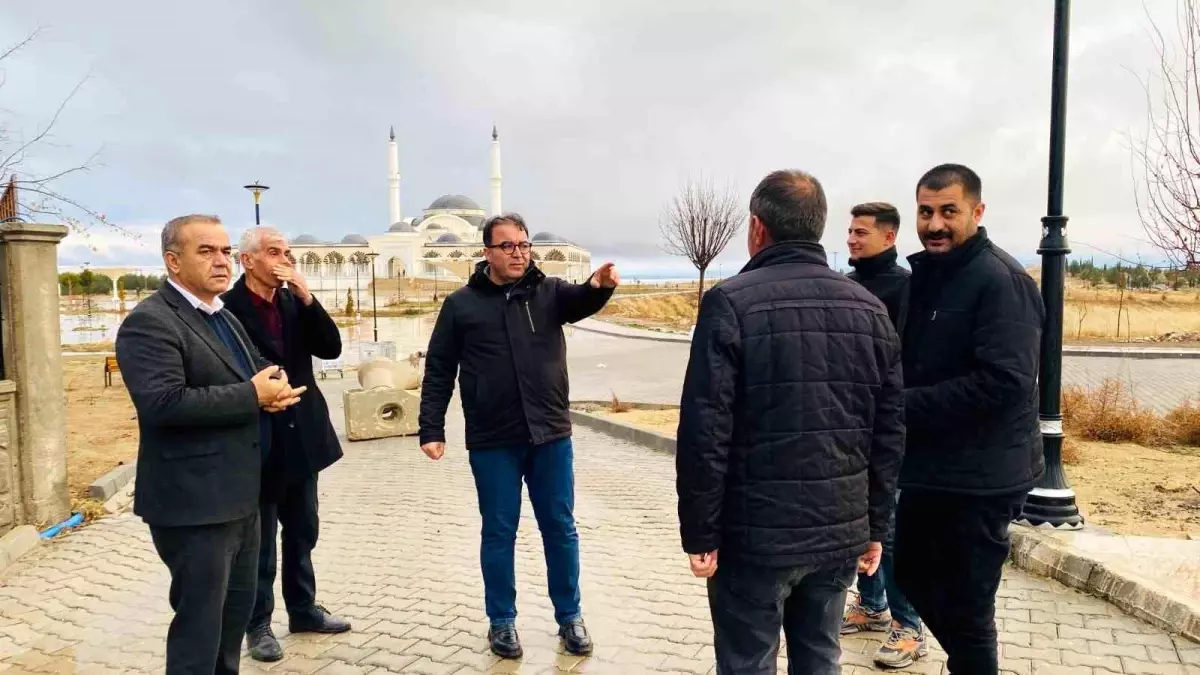 Samsat\'ta Sahabe Safvan Bin Muattal Kabrinin Çevresi Geliştiriliyor