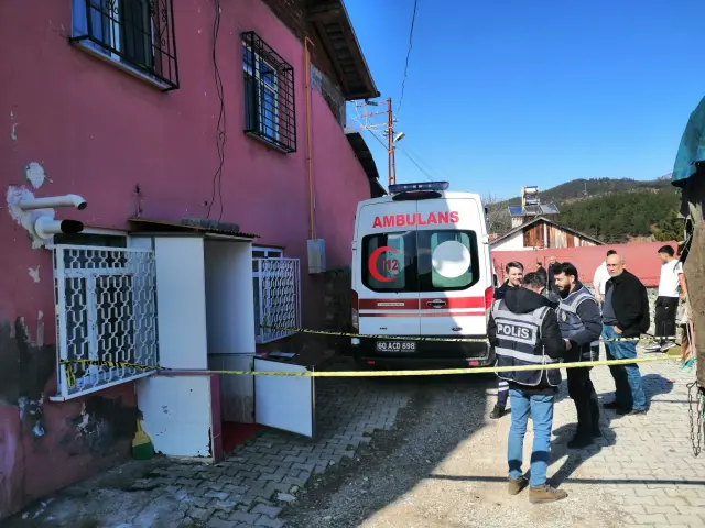 Tokat'ta Babası Tarafından Öldürülen Genç Toprağa Verildi