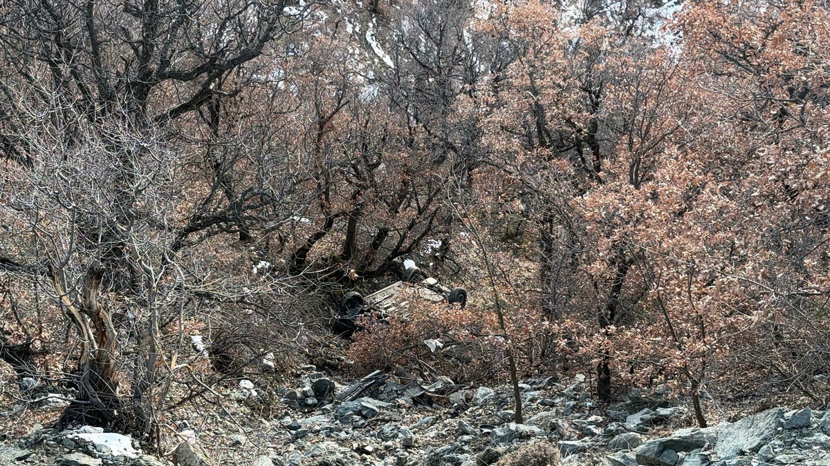 Tokat\'ta Otomobil 400 Metre Uçurumdan Yuvarlandı: 4 Yaralı