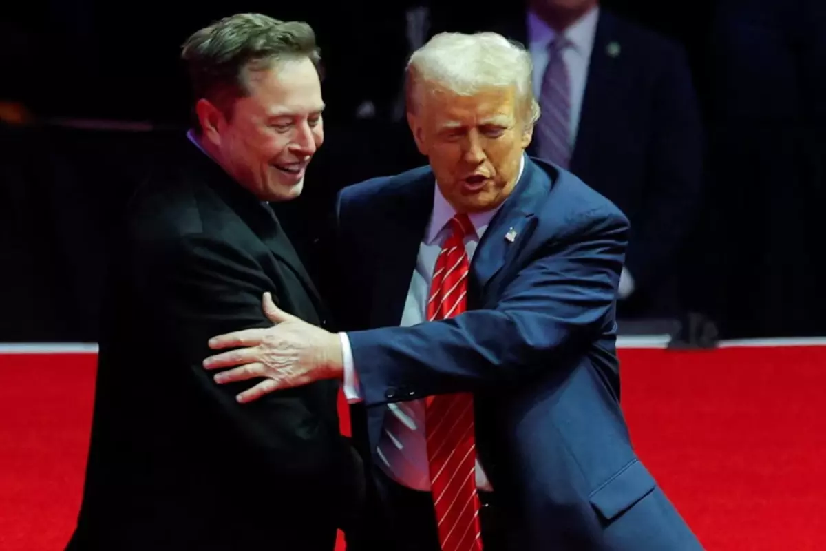 Trump, Musk ve kendisiye ilgili çıkan haberlerle dalga geçti