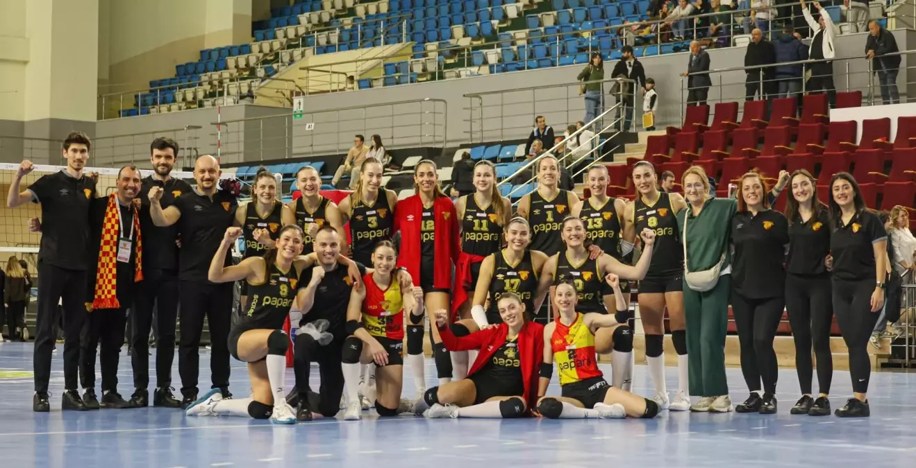 Papara Göztepe ve İnfo Yatırım Karşıyaka Play-Off\'a Yükseldi