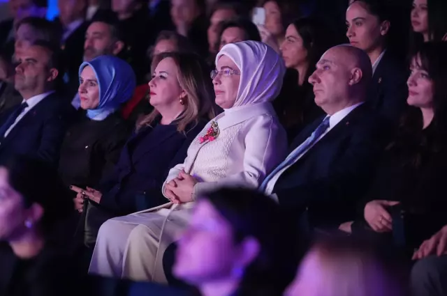 Emine Erdoğan: '2028'de Kadın İstihdam Oranını %36.2'ye Yükseltmeyi Hedefliyoruz'