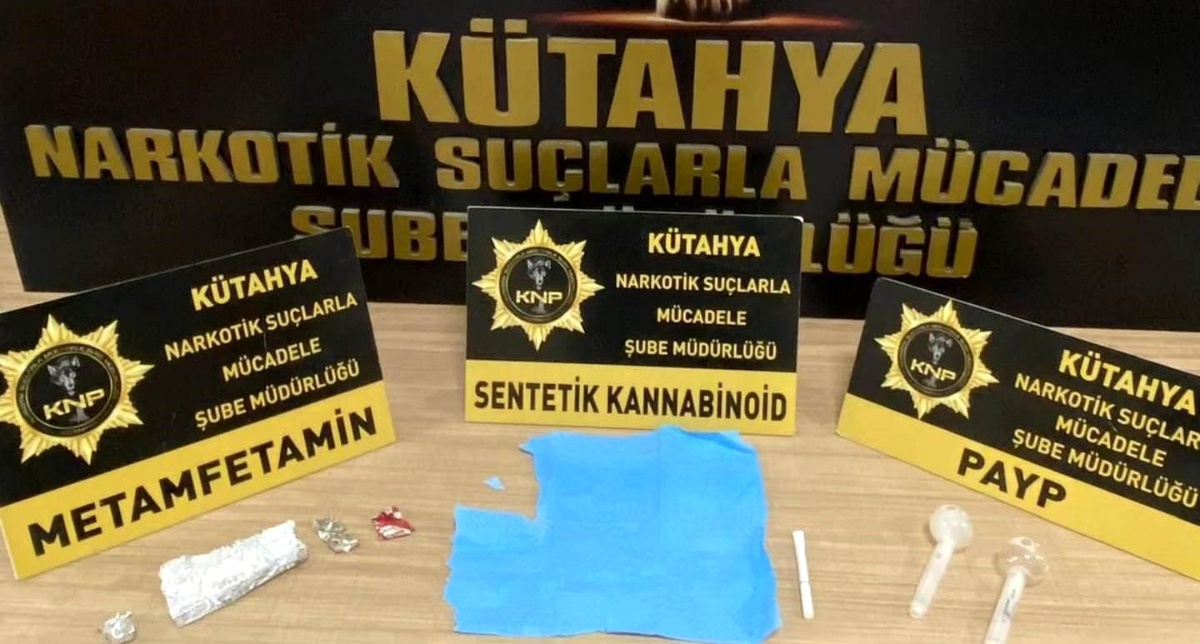 Kütahya\'da Uyuşturucu Operasyonu: 3 Tutuklama