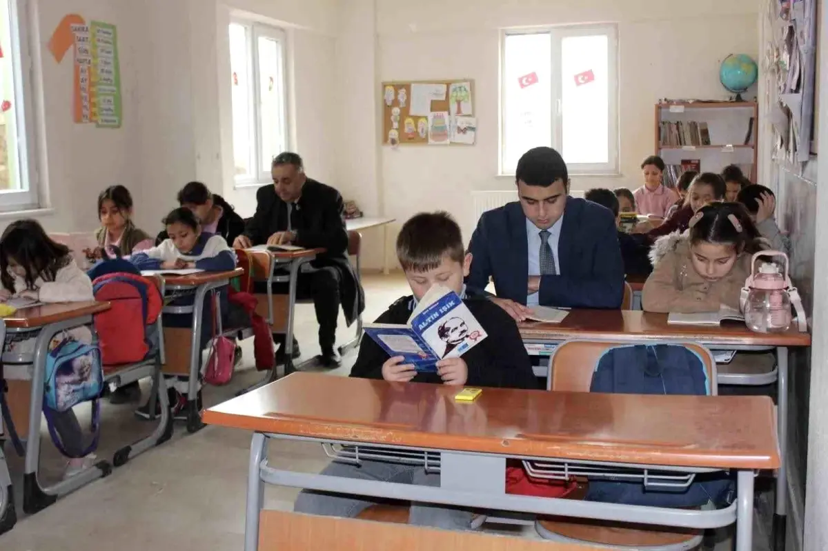 Kaymakam Kılıç\'tan Öğrencilere Kitap Okuma Teşviki