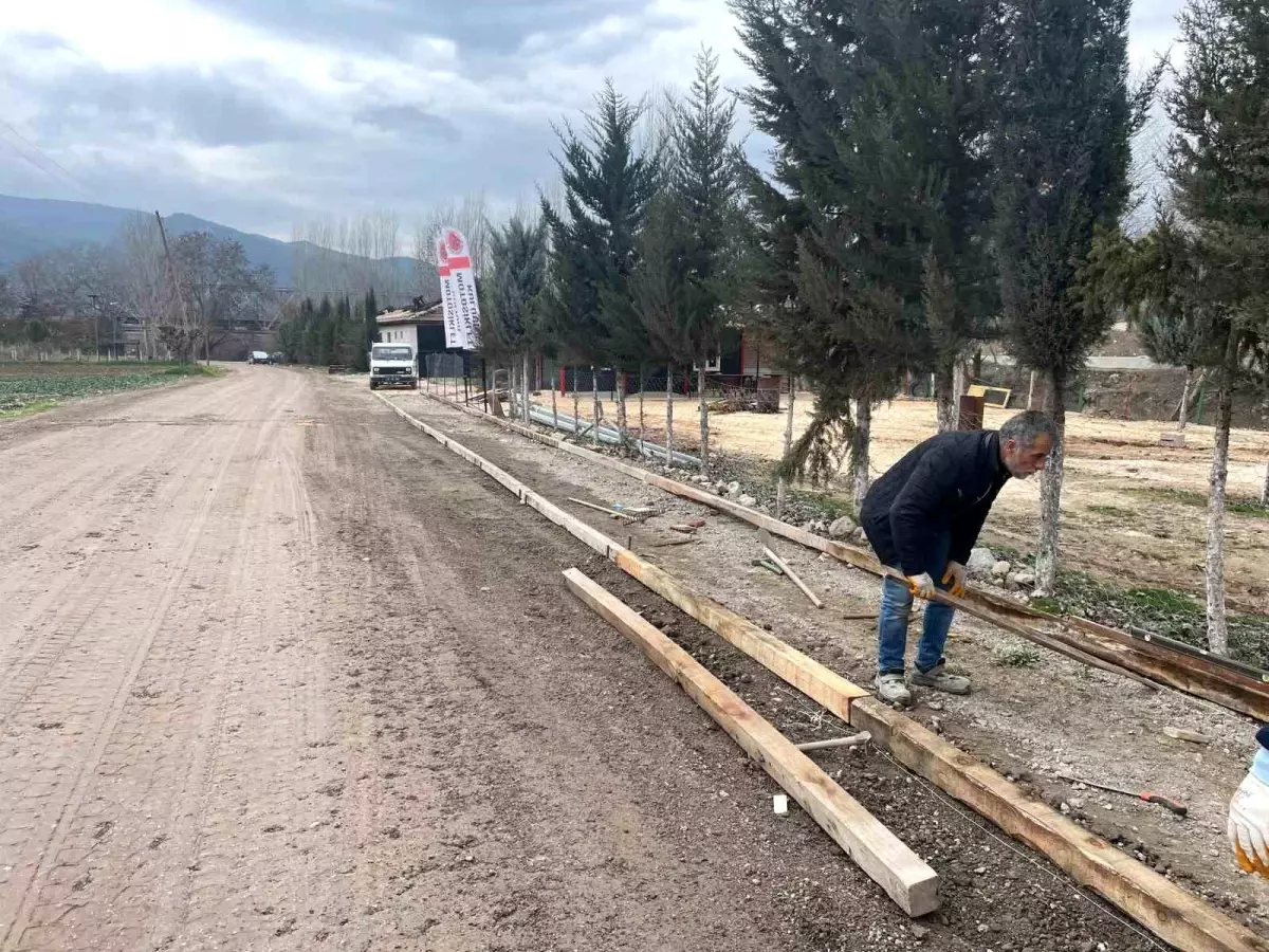 Osmaneli\'nde Sakarya Nehri Yürüyüş Yolu Geliştiriliyor