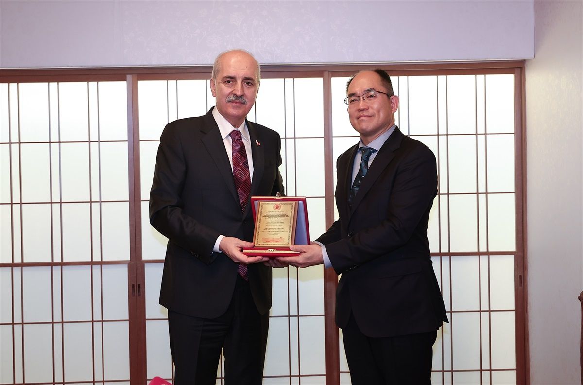 Kurtulmuş\'tan Japon Ekibe Teşekkür