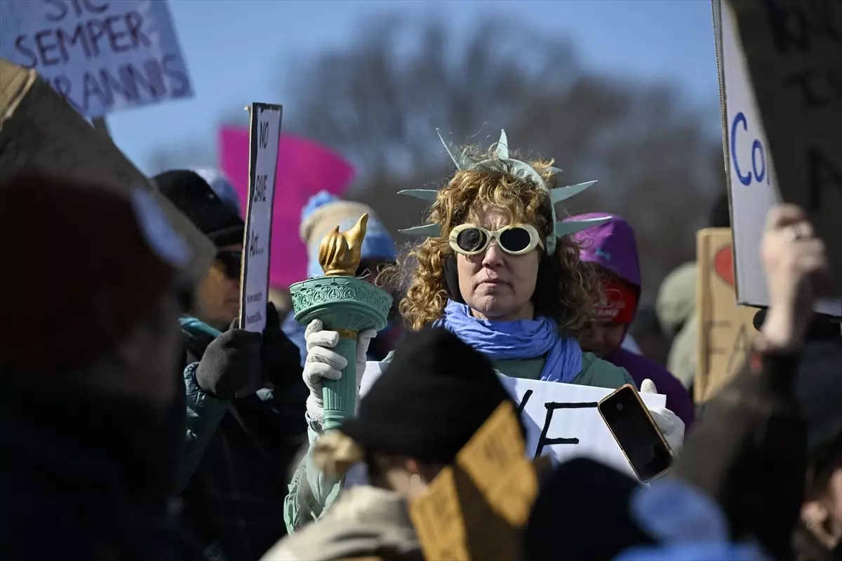 Washington\'da Trump ve Musk\'a Protesto