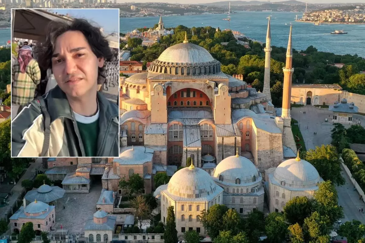 Ayasofya'da tepki çeken muamele! 'Müslüman mısın' dedi, Kelime-i Şehadet istedi