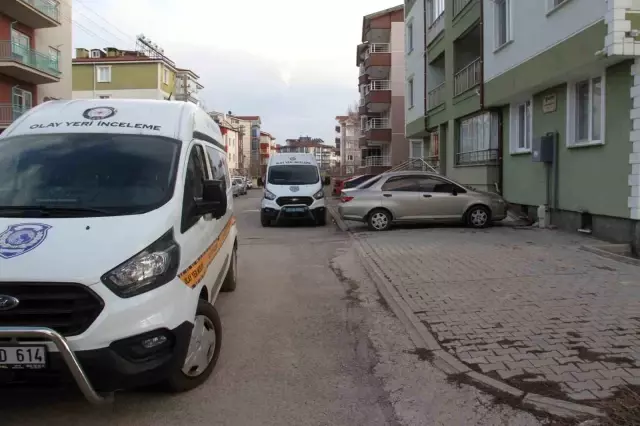 'Kanlar içinde ölü bulduk' diye ihbarda bulunan 3 arkadaşı tutuklandı