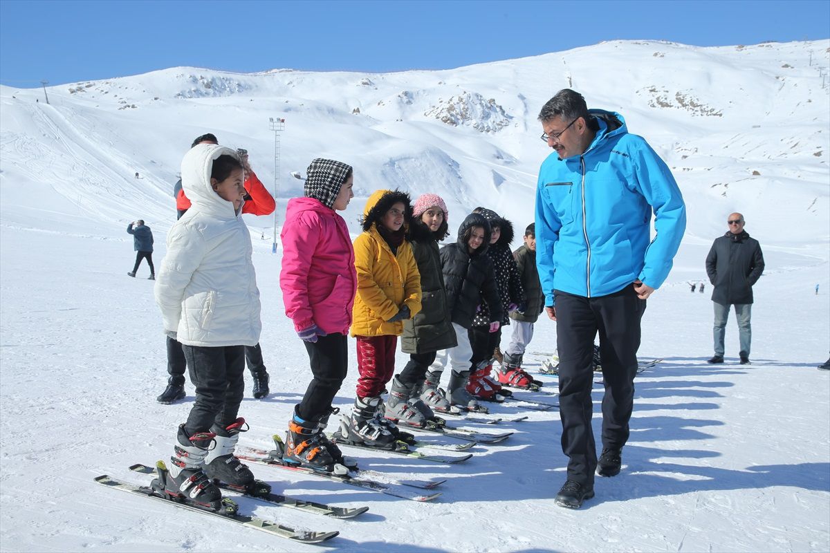 Hakkari\'de Kayak Eğitimi Projesi