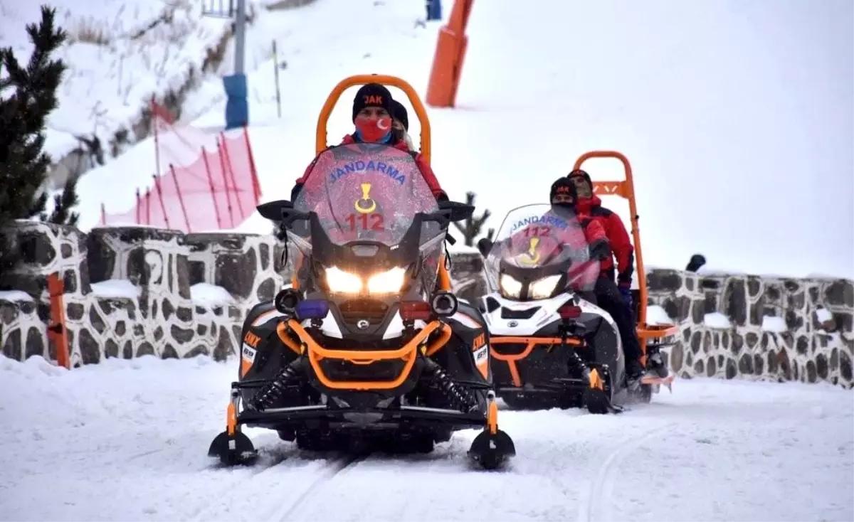 Yasaklı Alanda Snowboard Yapan Şahıs Tespit Edildi