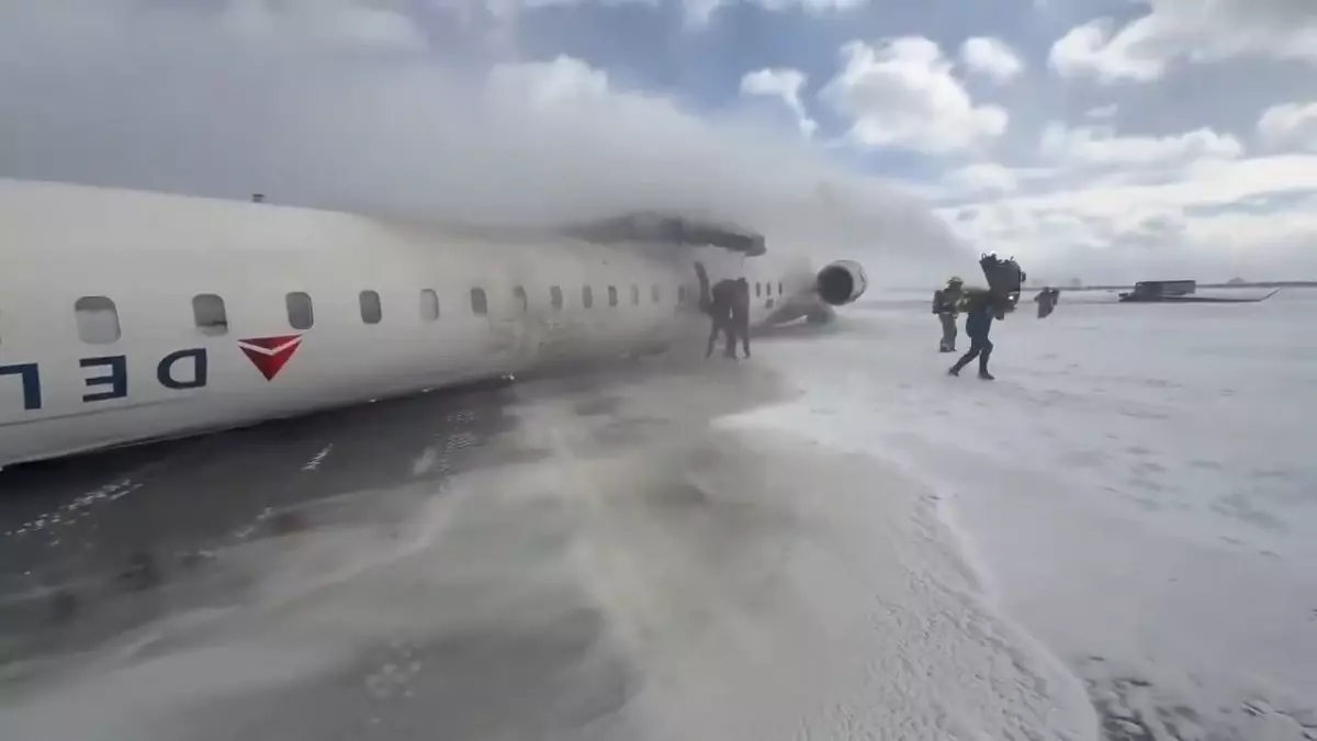 Delta Hava Yolları Uçağı Kanada\'da Kaza Yaptı