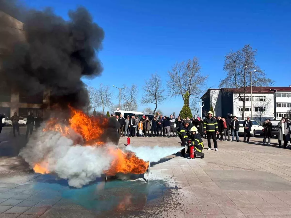 Ordu\'da Kamu Personeline Yangın Güvenliği Eğitimi