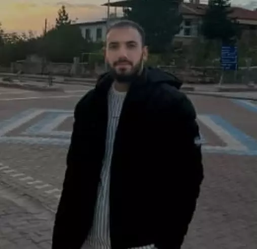Nişanlısını Öldürüp İntihar Etti