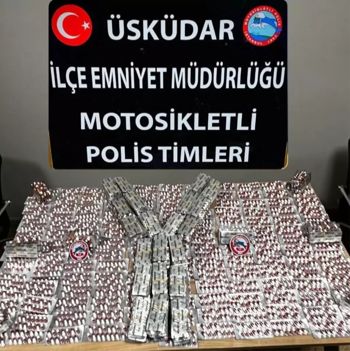 Üsküdar\'da Uyuşturucu Operasyonu: 3 Şahıs Tutuklandı