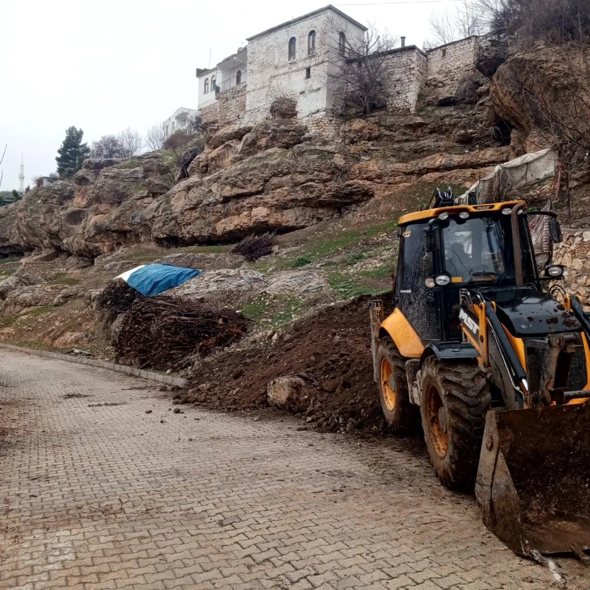 Diyarbakır Eğil\'de Canlı Hayvan Pazarı Projesi Başladı