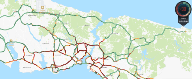 İstanbul'da hayat durma noktasında! Trafik yoğunluğu yüzde 90'a ulaştı