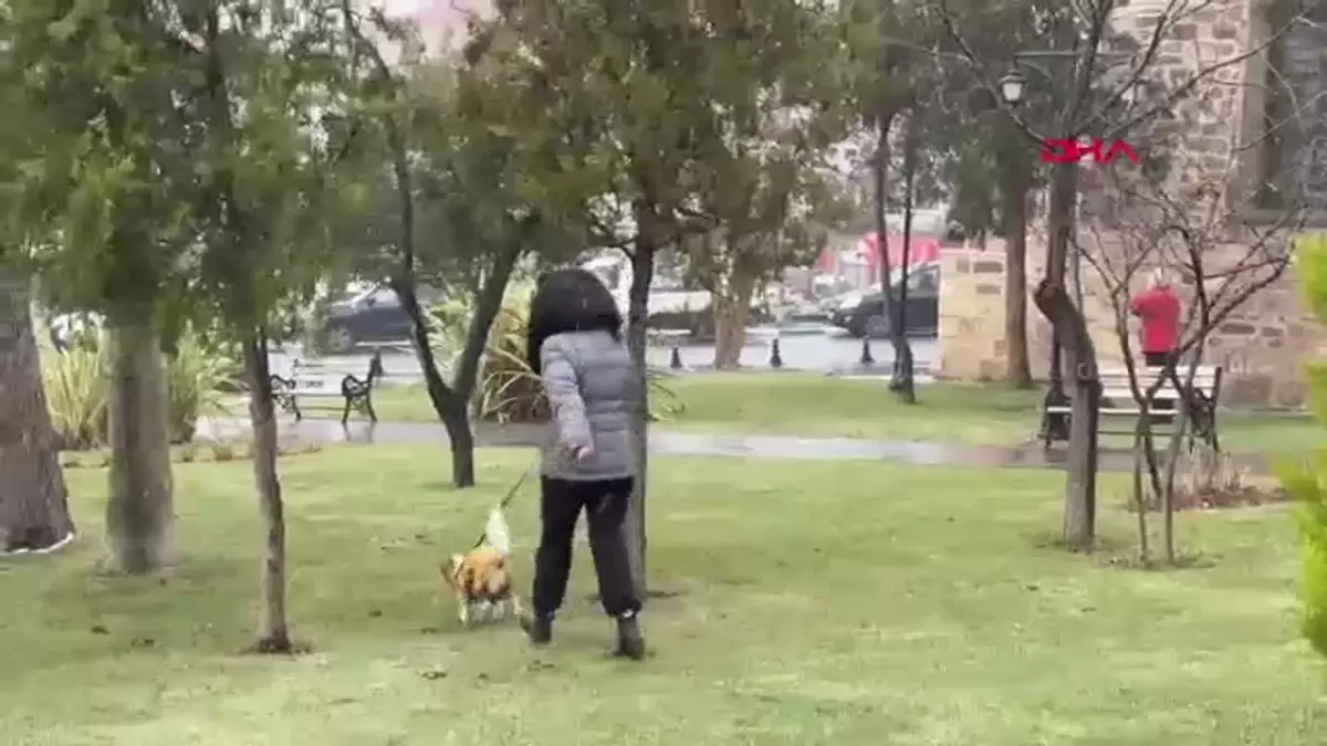 Tekirdağ\'da Kar Yağışı Hayatı Olumsuz Etkiliyor