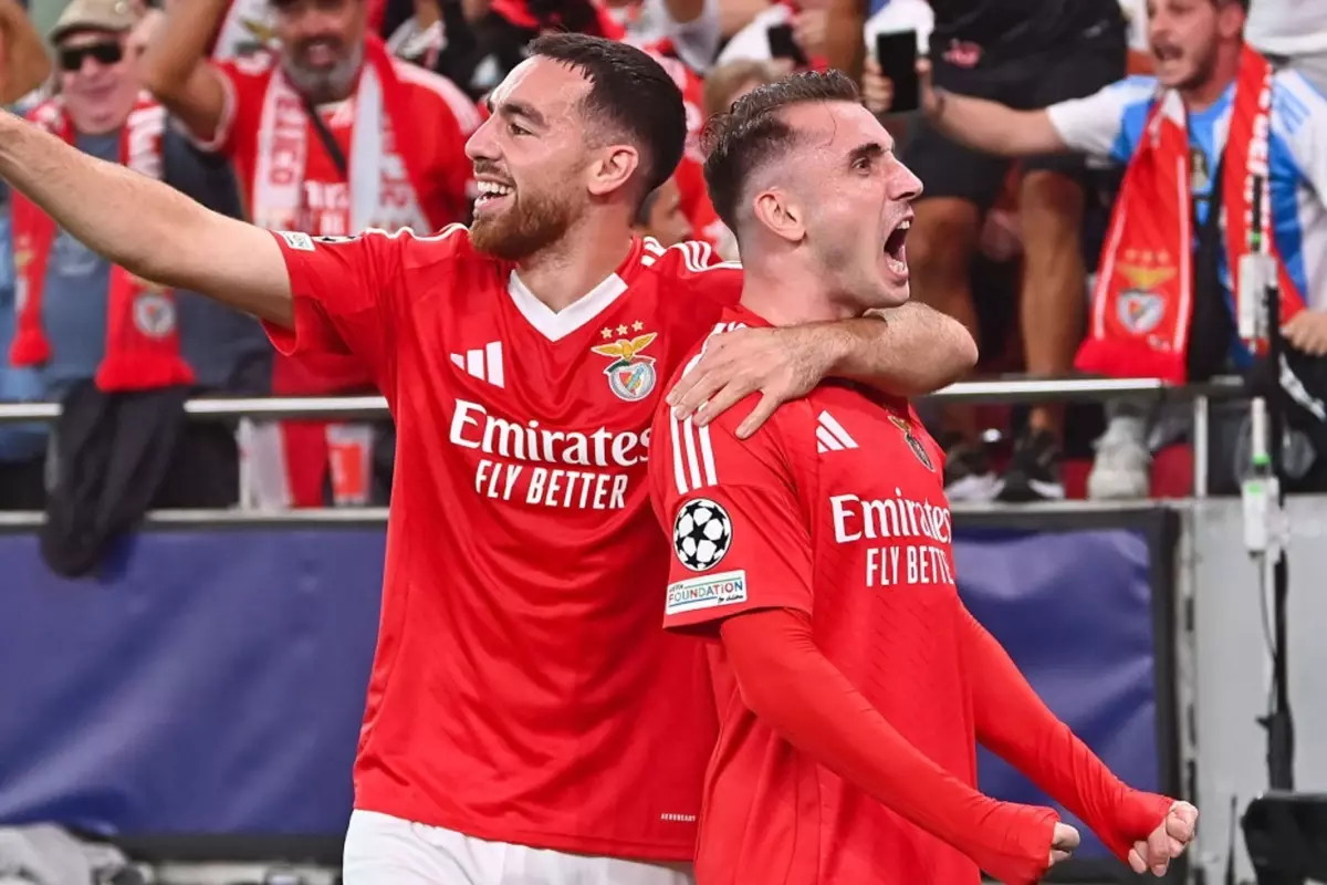 Kerem ve Orkun attı, Benfica Şampiyonlar Ligi\'nde son 16\'ya kaldı