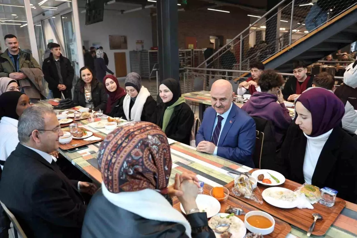 Düzce Üniversitesi\'nde Yöresel Tatlar