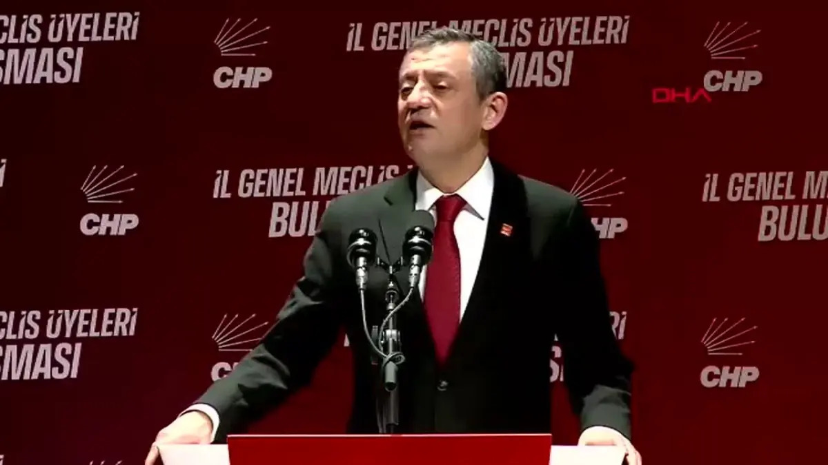 Özel: CHP\'ye darbe yapmaya çalışanlar var