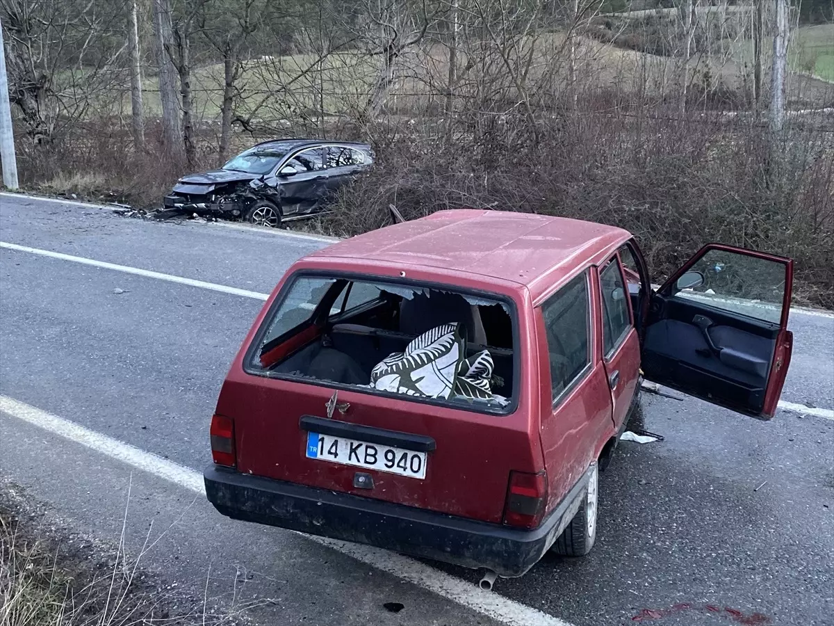 Taraklı\'da Trafik Kazası: 4 Yaralı