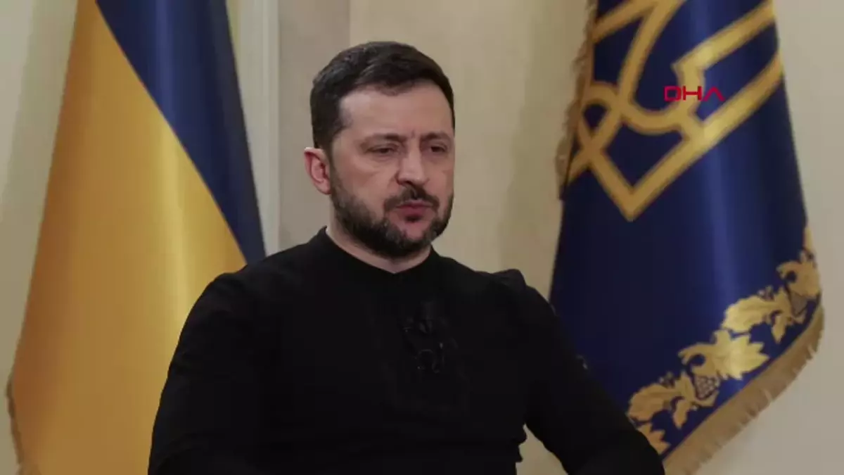 Zelenskiy Rusya-Ukrayna savaşındaki çabaları konusunda Cumhurbaşkanı Erdoğan\'a teşekkür ediyorum -1