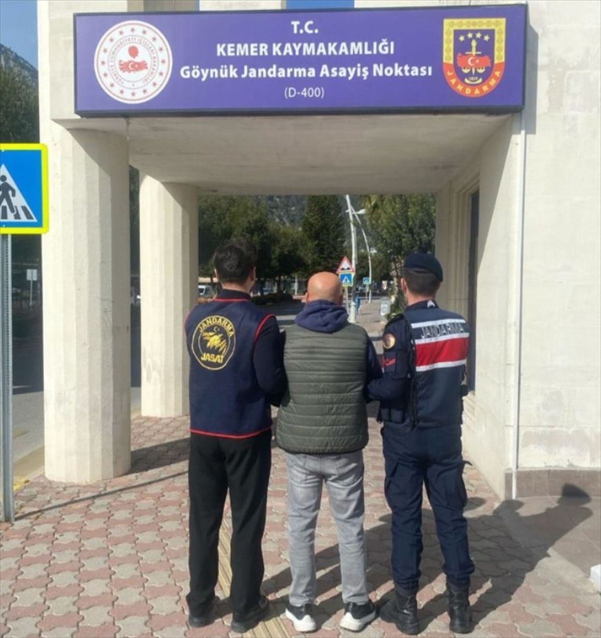 Antalya\'da 214 Suçlu Yakalandı