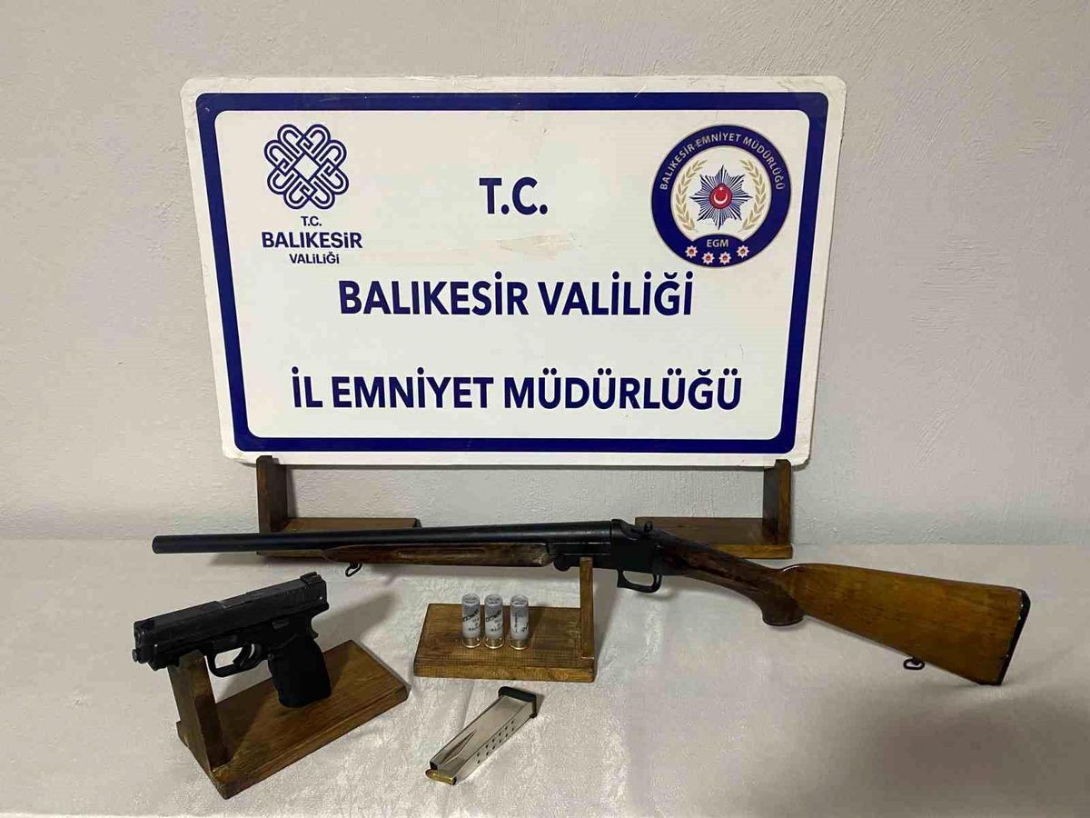 Balıkesir\'de Silahlı Saldırı: 3 Şüpheli Gözaltında