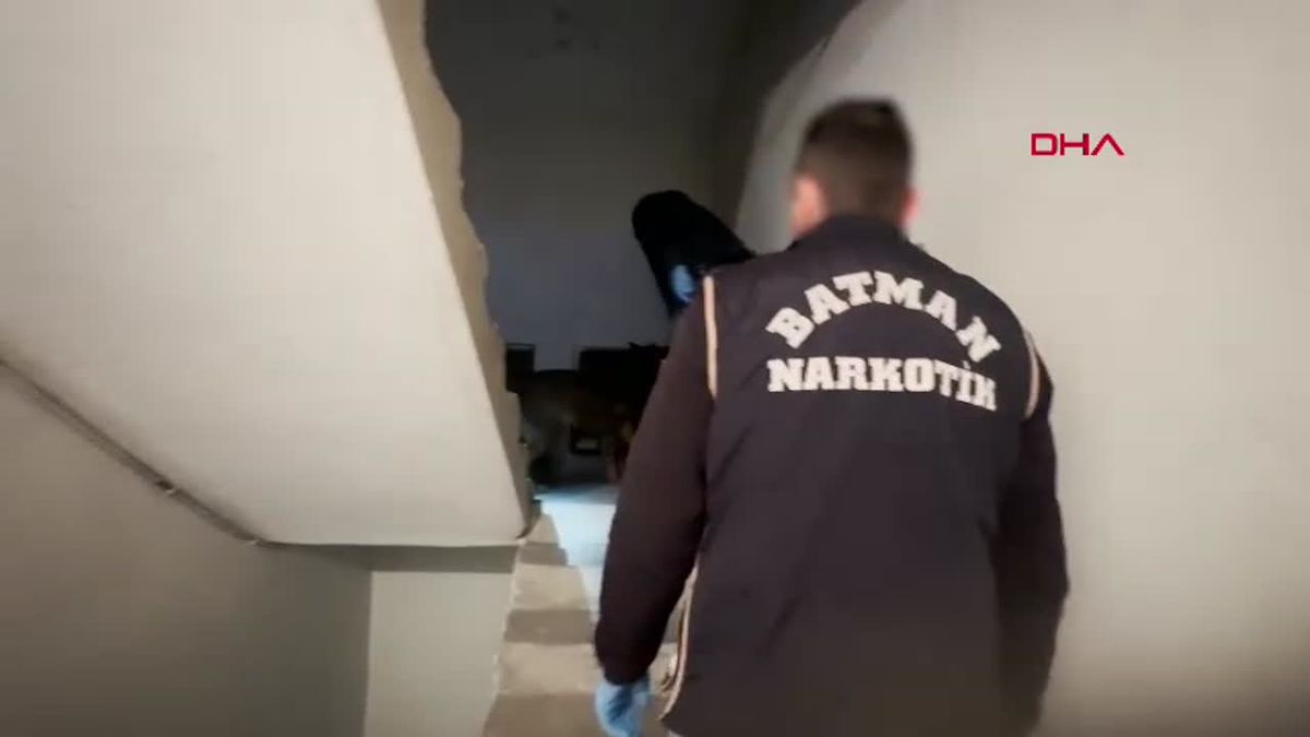 Batman\'da Narkotik Operasyonu: 5 Kilo Skunk Ele Geçirildi