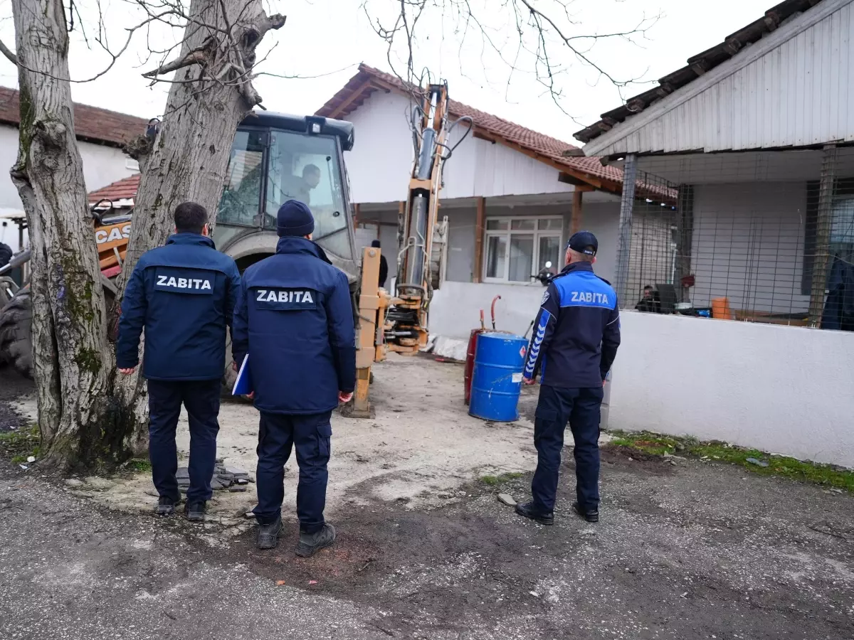 Düzce\'de Uçan Balon Denetimi: Yasaklı Kimyasallar Ele Geçirildi