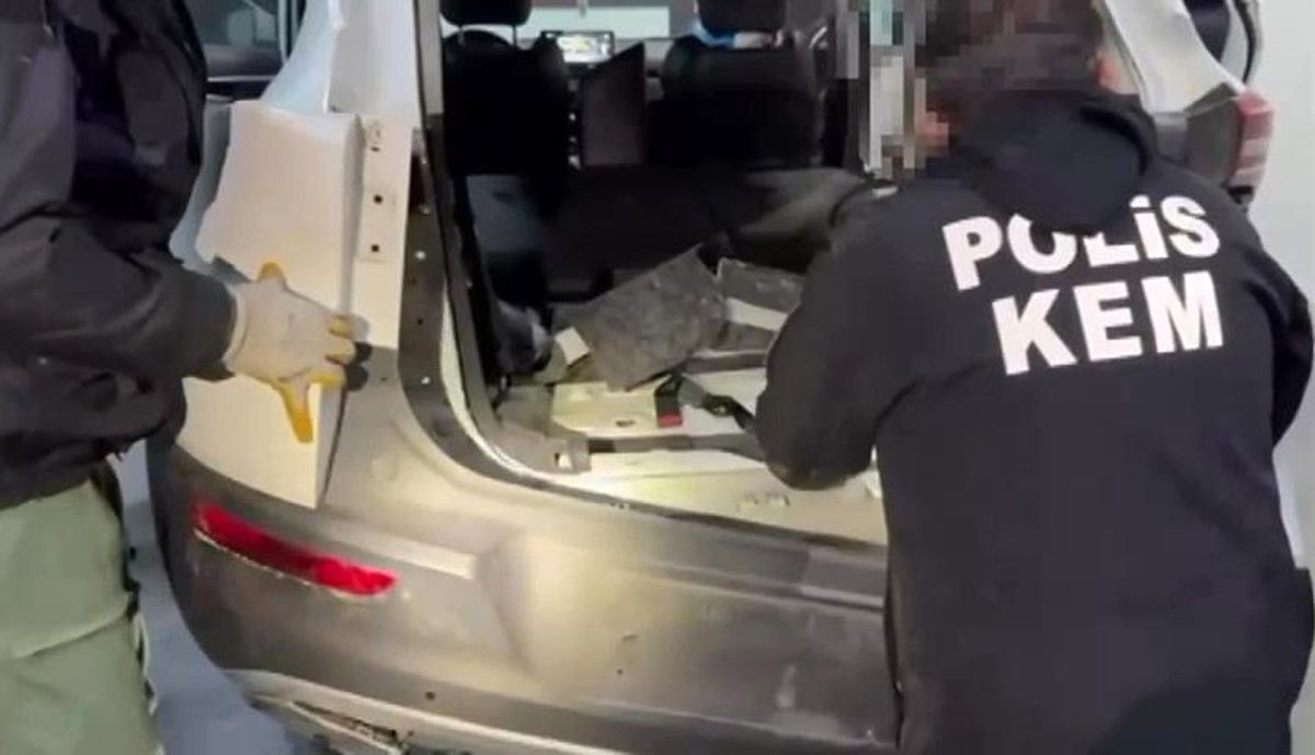 Kocaeli\'de Eroin Operasyonu: 34 Kilo Ele Geçirildi