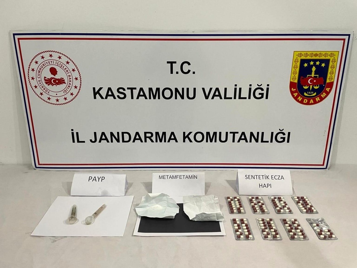 Kastamonu\'da Uyuşturucu Operasyonu: 13 Gözaltı