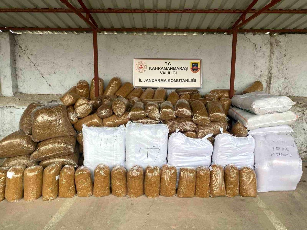 Kahramanmaraş\'ta 1.6 Ton Kaçak Tütün Ele Geçirildi