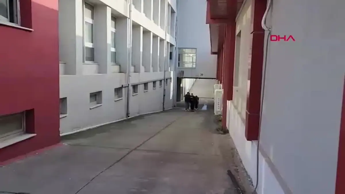 Adana\'da Dolandırıcılık Şebekesi Çökertildi