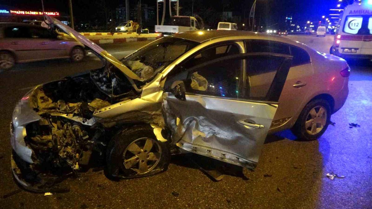 Malatya\'da Trafik Kazası: 5 Yaralı