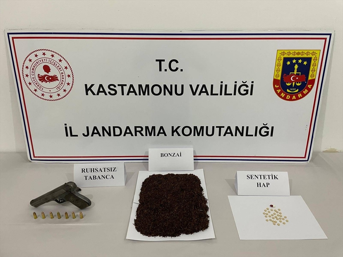 Kastamonu\'da Uyuşturucu Operasyonu: 13 Gözaltı