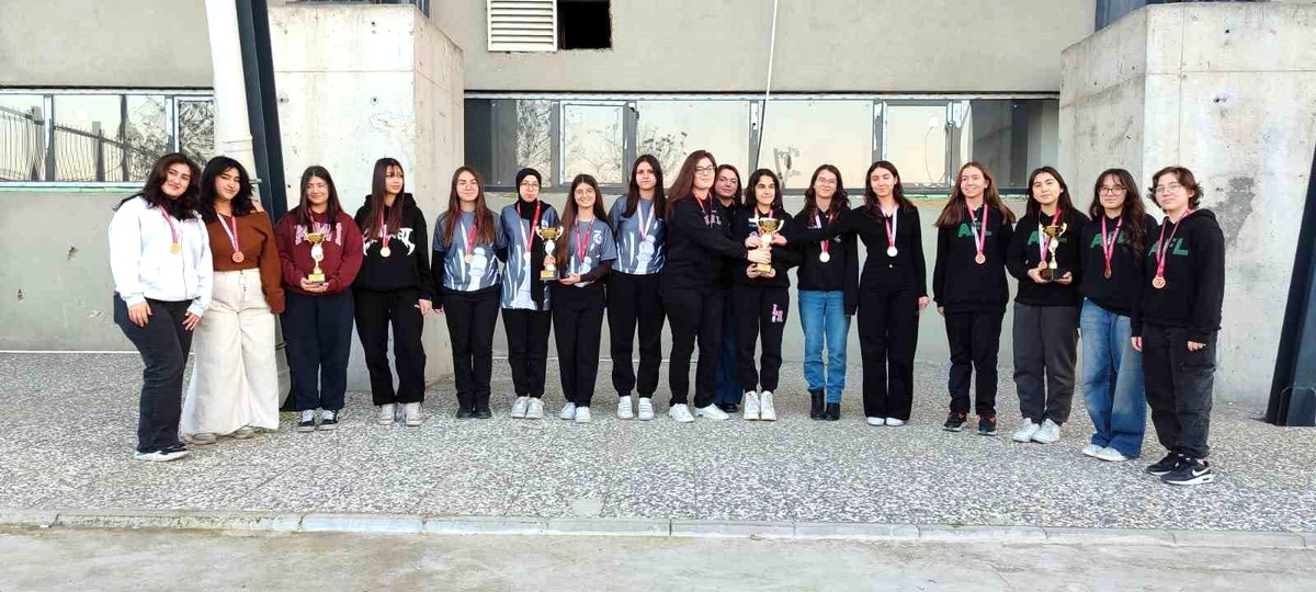 Manisa\'da Okul Sporları Satranç İl Birinciliği Sona Erdi