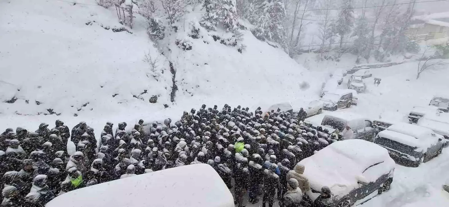 Kastamonu\'da Trafik Kazası: Genç Hayatını Kaybetti