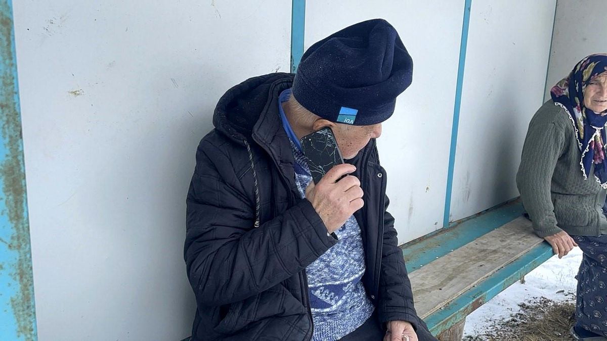 Buzlanma Kazası: Sürücü Hastaneye Kaldırıldı