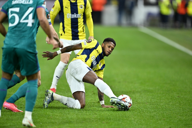 Fenerbahçe'de Fred ve Osayi-Samuel cezalı duruma düştü