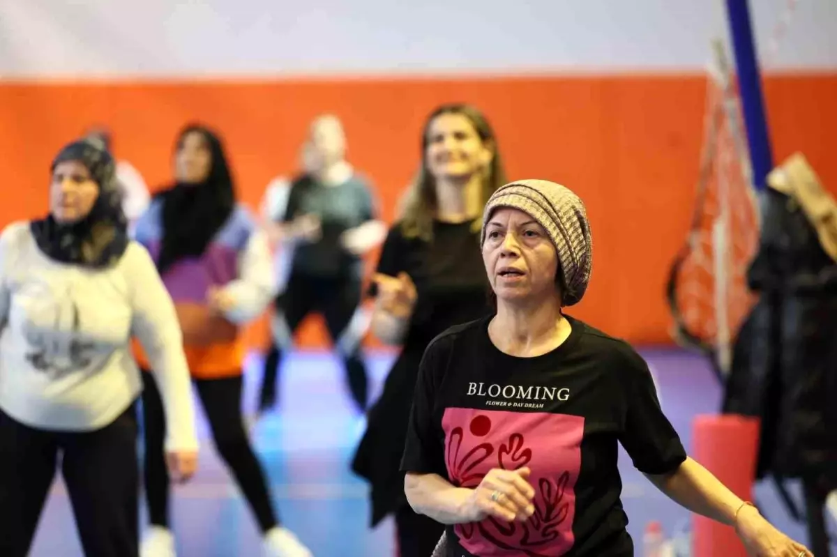 Manisa\'da Kadınlara Spor Etkinlikleri Devam Ediyor