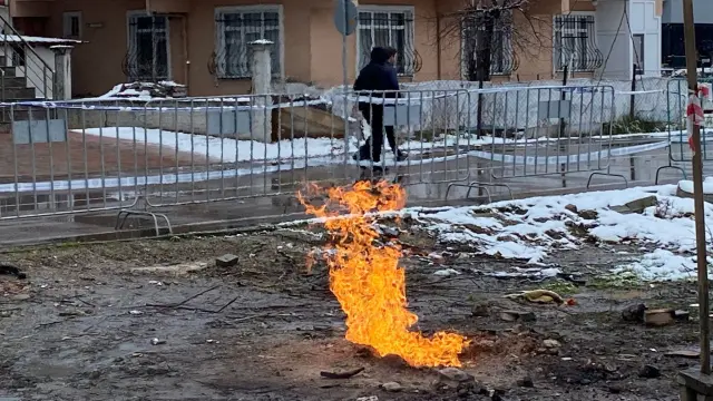 Kartepe'de Metan Gazı Yangını 4 Gündür Sürüyor