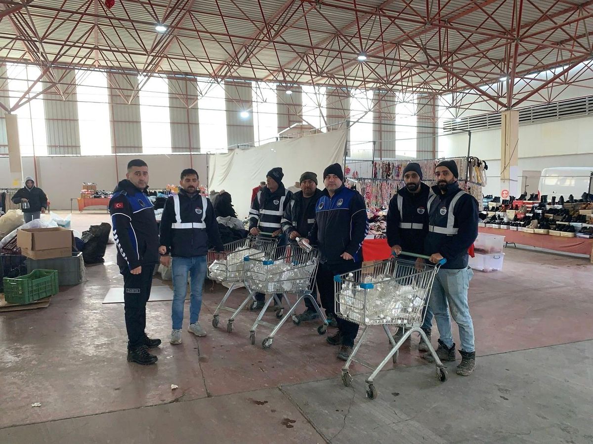 Söğüt Belediyesi\'nden Esnaflara Dezenfektan Desteği