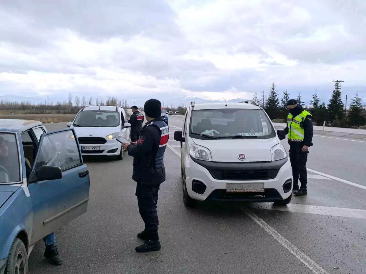 Afyon\'da Jandarmadan Trafik Denetimi