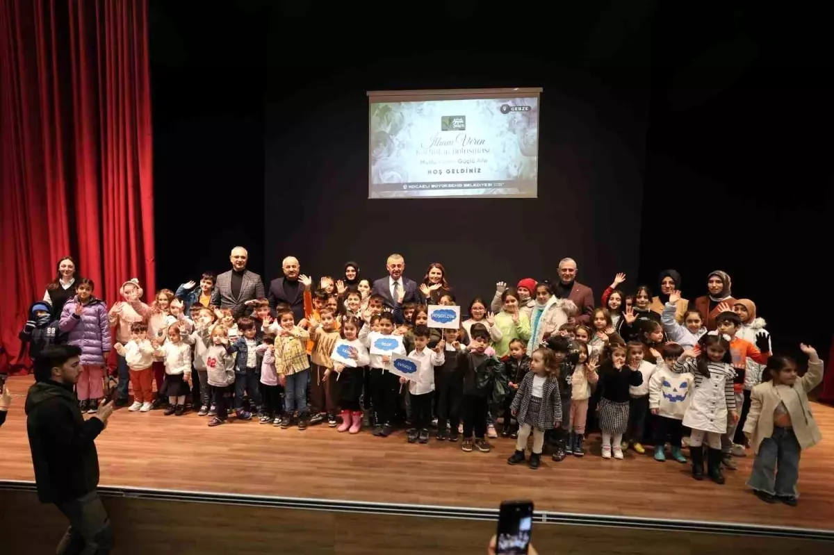 Kocaeli\'de Kadınların Güçlenmesi İçin Anne Şehir Merkezleri Çalışmalarını Sürdürüyor