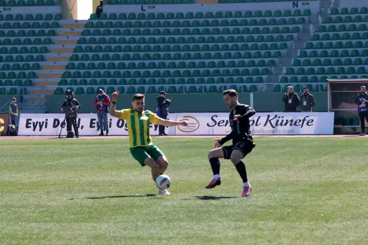 Şanlıurfaspor - Kocaelispor: 0-0 Beraberlik